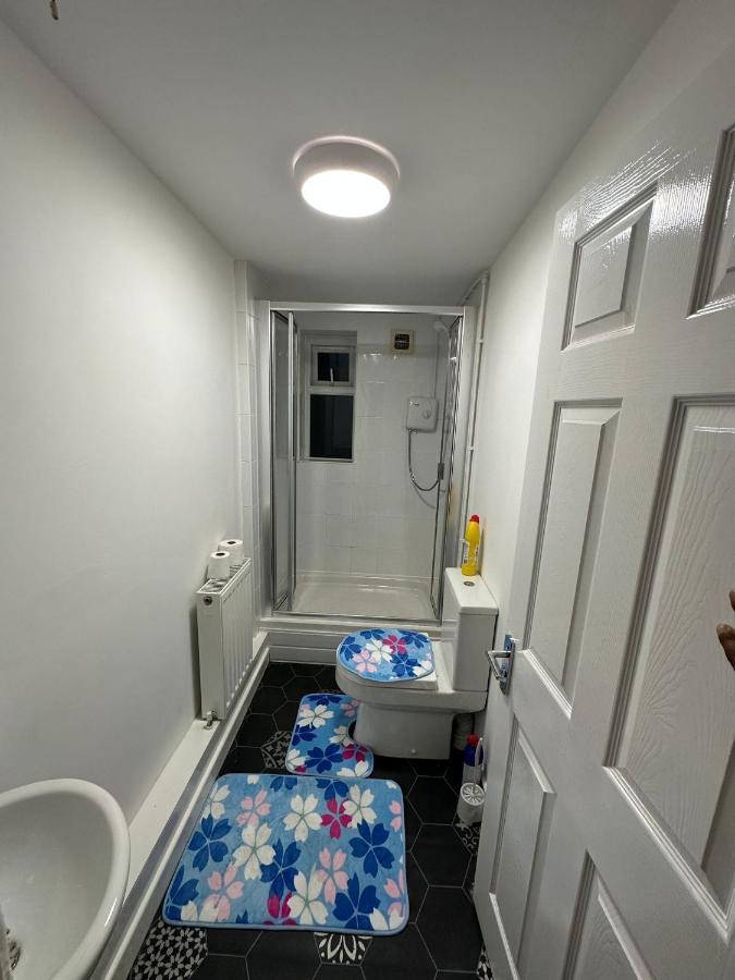 Liberty Inn Room With Sharing Toilet And Kitchen Liverpool Kültér fotó
