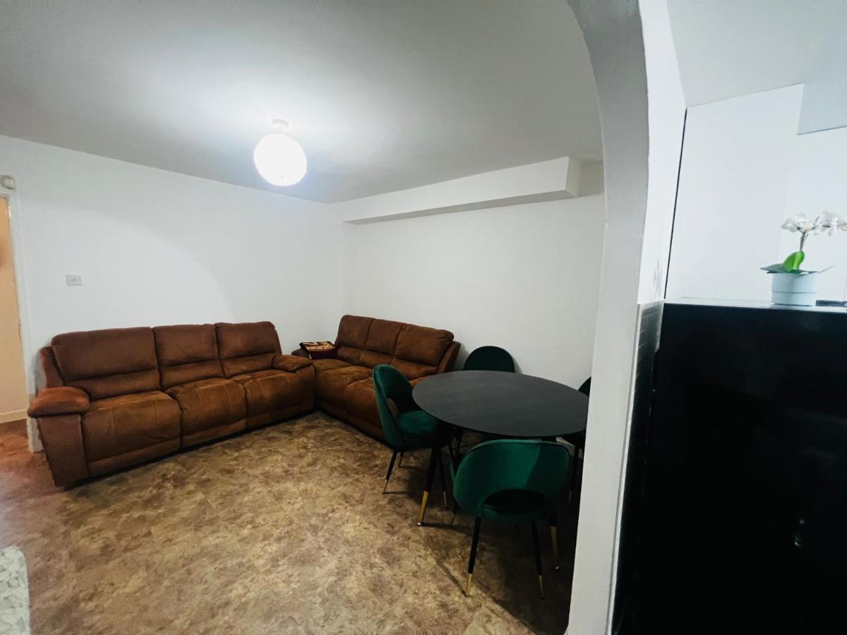 Liberty Inn Room With Sharing Toilet And Kitchen Liverpool Kültér fotó