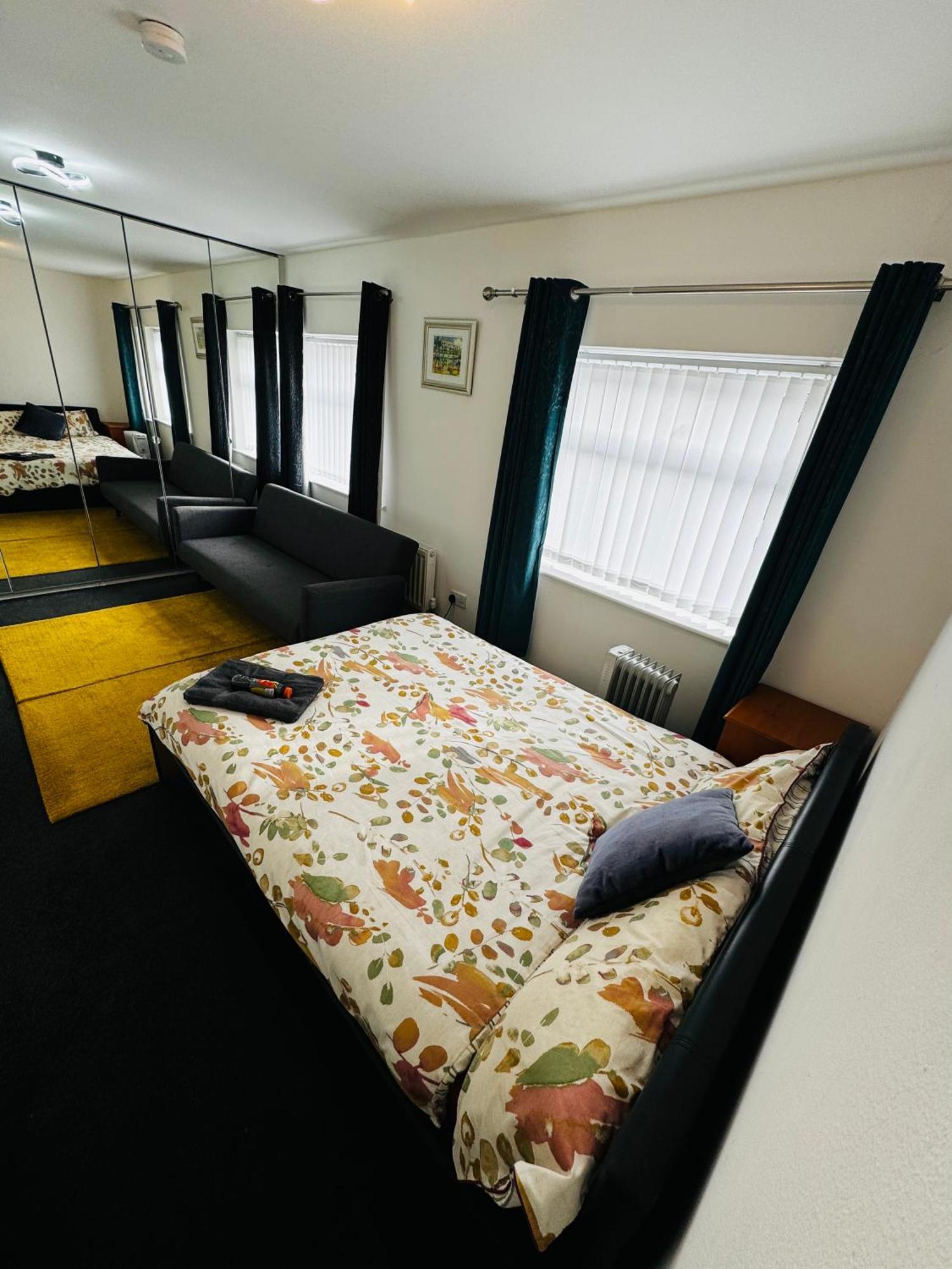 Liberty Inn Room With Sharing Toilet And Kitchen Liverpool Kültér fotó